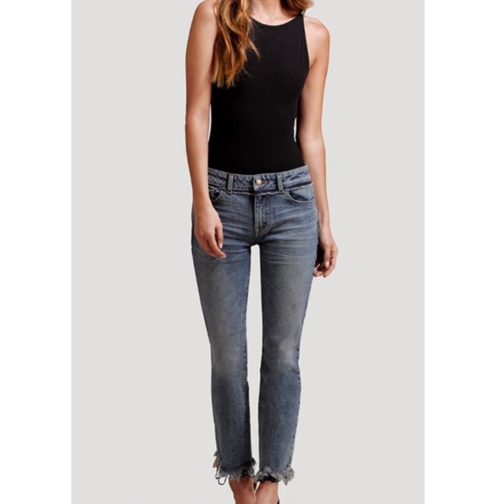 DL1961 MARA STRAIGHT ANKLE “GRAVITY” SZ 28